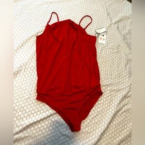 Q+A Los Ángeles bathing suit